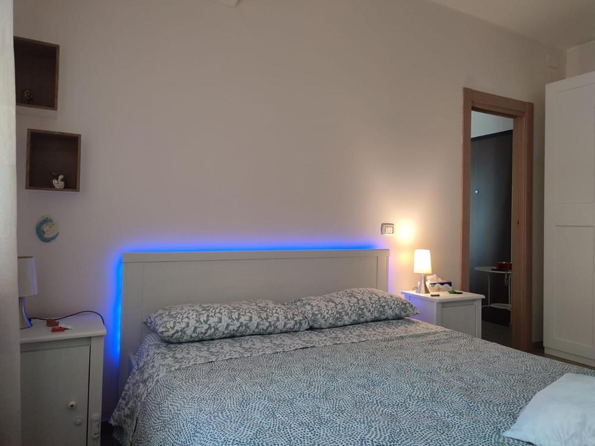 Appartamento Incantevole Con Parcheggio E Giardino 卡塔尼亚 外观 照片