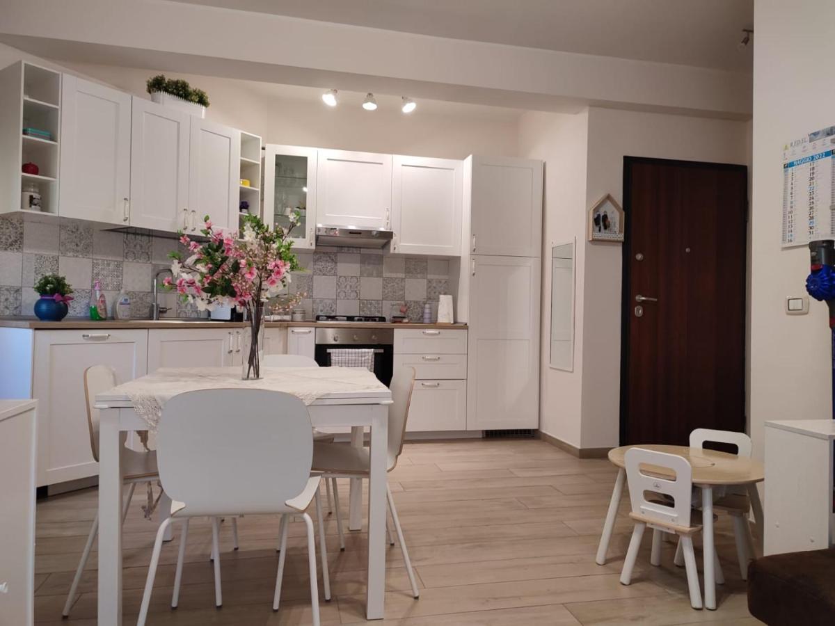 Appartamento Incantevole Con Parcheggio E Giardino 卡塔尼亚 外观 照片