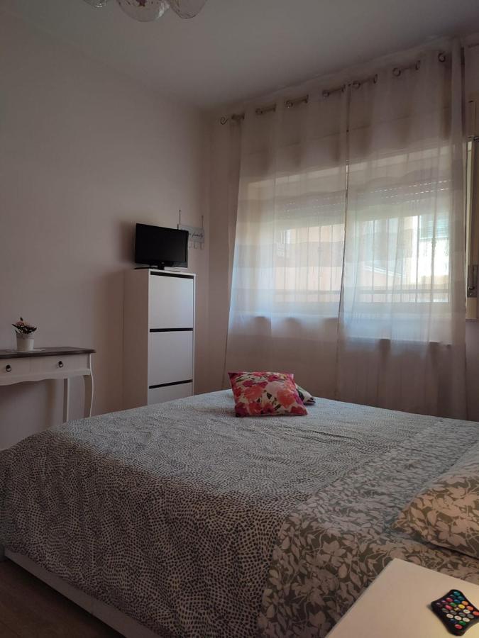 Appartamento Incantevole Con Parcheggio E Giardino 卡塔尼亚 外观 照片